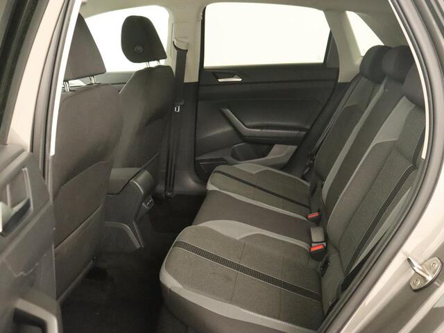 Volkswagen POLO 1.0 TSI Highline | R Line | Panoramadak | Adaptive cruise | Carplay | Virtual Cockpit | Full LED | Climate control | Bluetooth