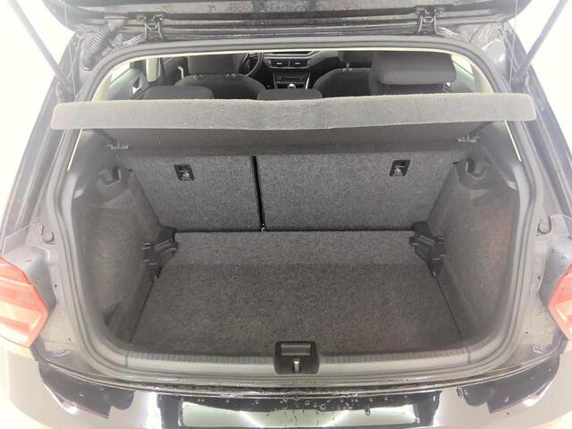 Volkswagen POLO 1.0 TSI 95pk Highline Navi Ad. Cruise Climat 16" LM velgen 5dr Dealeronderhouden