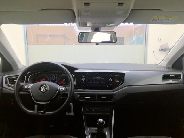 Volkswagen POLO 1.0 TSI 95pk Highline Navi Ad. Cruise Climat 16" LM velgen 5dr Dealeronderhouden