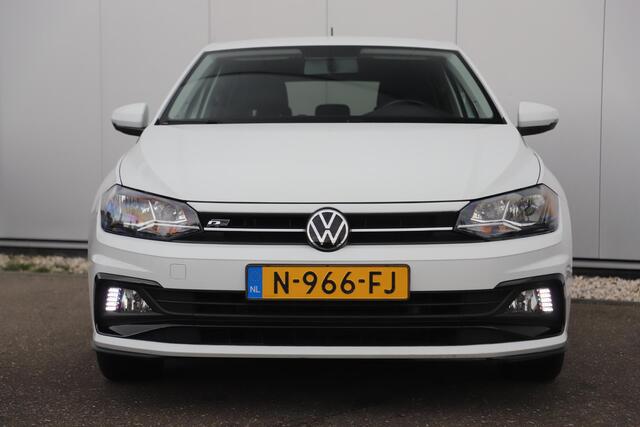 Volkswagen POLO 1.0 TSI R-Line Edition 95PK Carplay Android Navigatie 16 inch LMV Adaptive Cruise Getint Glas Airco LED NAP!