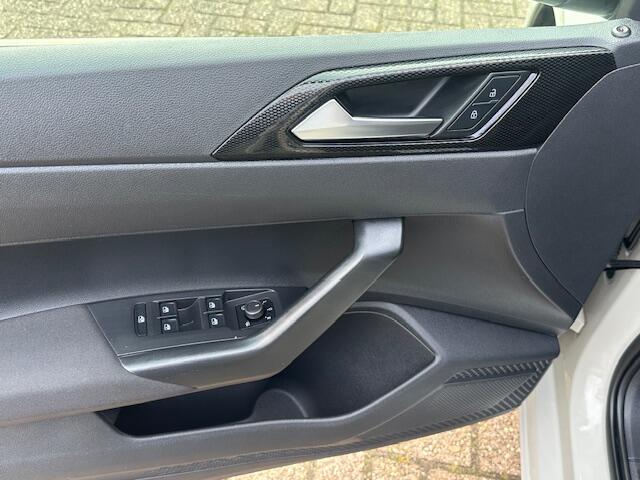 Volkswagen POLO 1.0 TSI Life Edition / Led koplampen / Parkeersenoren V+A
