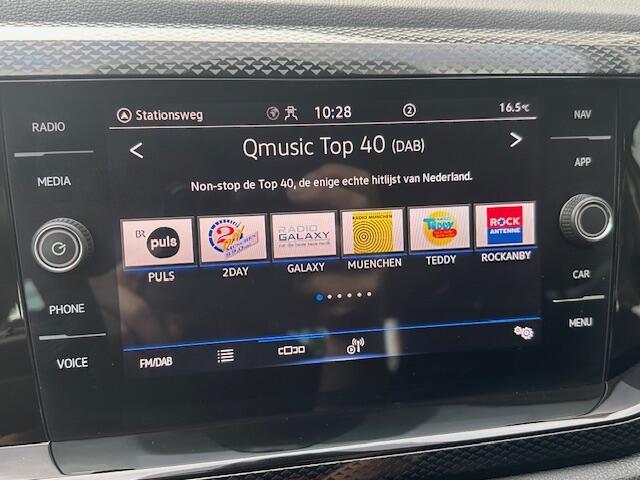 Volkswagen POLO 1.0 TSI Life Edition / Led koplampen / Parkeersenoren V+A