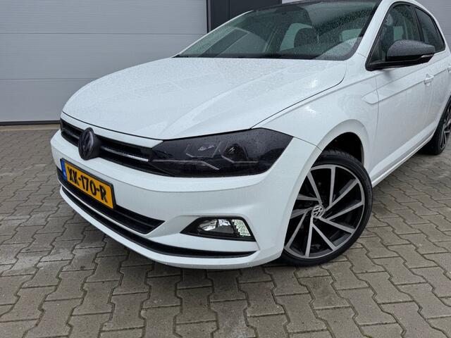 Volkswagen POLO 1.0 Comfortline / Sportief / 17 inch / Cruise / Bluetooth / Historie aanwezig.