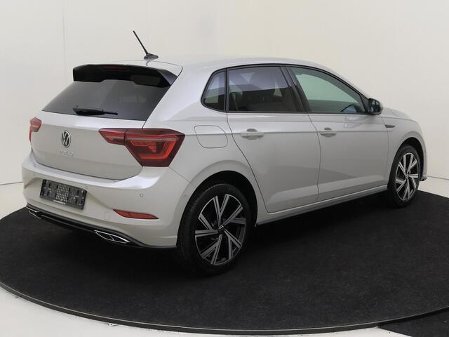 Volkswagen POLO R-Line Edition | 'App-Connect' draadloze smartphone integratie | Achterlichten LED | Afstandscontrolesysteem (Front Assist)