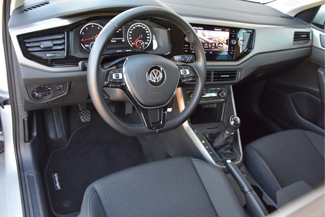 Volkswagen POLO 1.0 TSI 96 PK PDC ECC Navi NAP Carplay Comfortline Business