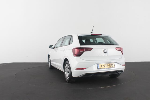 Volkswagen POLO 1.0 MPI > Stoelverwarming/Apple Carplay/Android Auto/Parkeersensor voor en achter