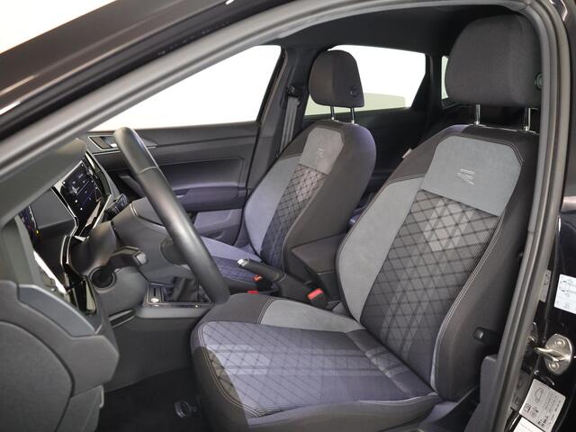 Volkswagen POLO 1.0 TSI R-Line 95PK | Verlengde garantie | 2x R-line | Achteruitrijcamera | Stoelverwarming |