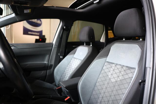 Volkswagen POLO 1.0 TSI DSG R-Line Edition PANO ACC CARPLAY VIRTUAL '24