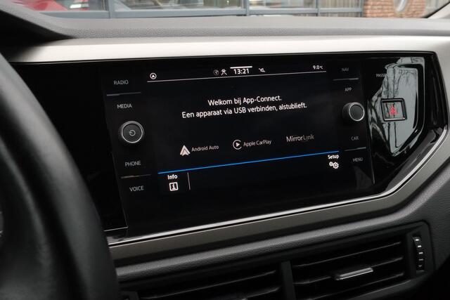 Volkswagen POLO 1.0 TSI AUT Comfortline Achteruitrijcamera, Carplay