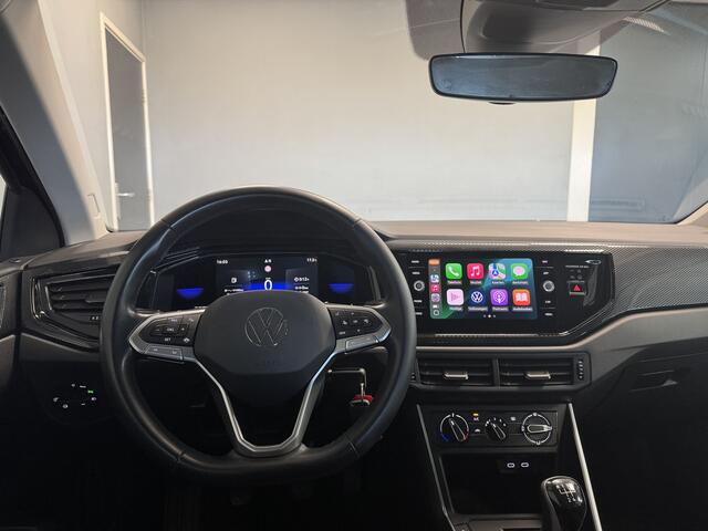 Volkswagen POLO 1.0 Camera/Parkeersensoren/Navi