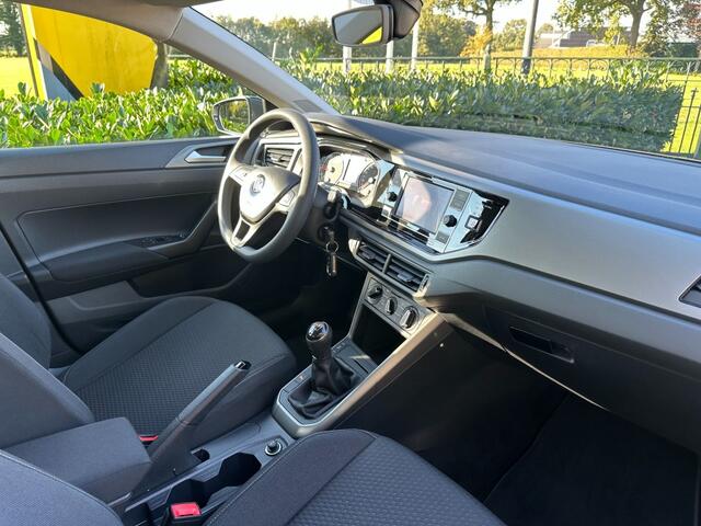 Volkswagen POLO 1.0 MPI Trendline PDC / Bluetooth / Winterpakket
