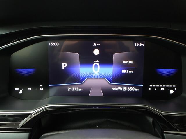 Volkswagen POLO 1.0 TSI R-Line | 95 PK | Automaat | Stoelverwarming | Achteruitrij camera | Navigatie