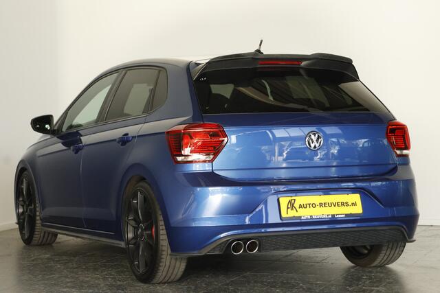 Volkswagen POLO 2.0 TSI GTI / Navi / CarPlay / ACC / LED / VC