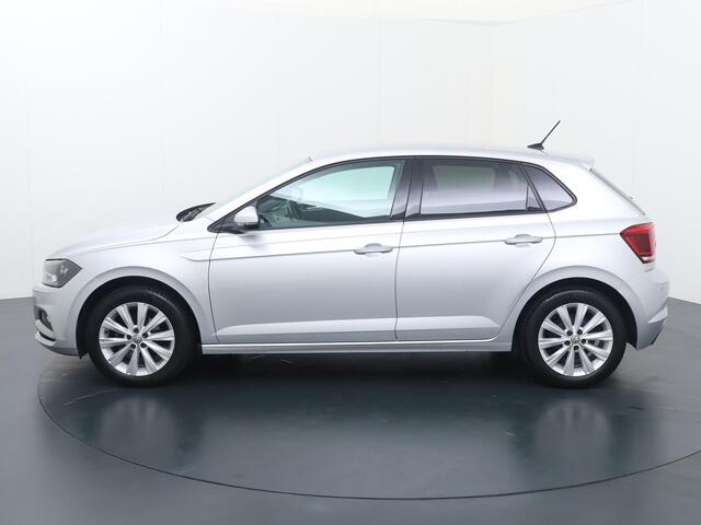 Volkswagen POLO 1.0 TSI Highline | Multifunctioneel stuurwiel | Cruise control | Spraakbediening | Inklapbare spiegels | Climate | Dab+ | Bluetooth | Navigatie | Apple Carplay - Androidauto | Parkeersensoren voor & achter | Automatische verlichting | Deurvergrendeling | 