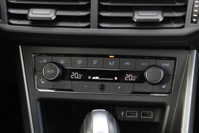 Volkswagen POLO 1.0 TSI Highline / Carplay / Automaat / Stoelverwarming