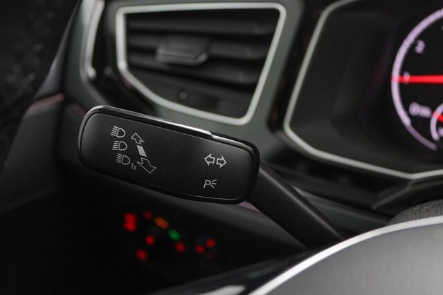 Volkswagen POLO 1.0 TSI Highline | Navigatie | Climate Control