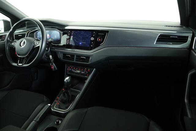 Volkswagen POLO 1.5 TSI Highline / DSG / CarPlay / DAB / LED