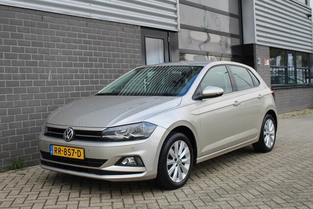 Volkswagen POLO 1.0 TSI Highline / Carplay / Navigatie / Climate / N.A.P.