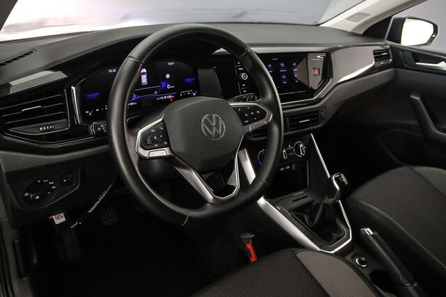 Volkswagen POLO Life Edition 1.0 TSI 95pk Adaptive cruise control, Achteruitrijcamera, LED koplampen, Airco, DAB, Radio, App connect, Bluetooth