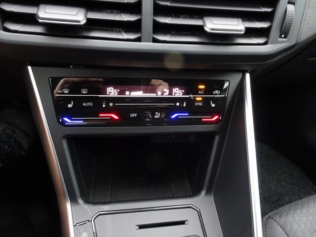 Volkswagen POLO 1.0 TSI Life Business Automatische airco, navigatie, parkeersensoren voor en achter, cruise controle, licht metalen velgen, app-connect, enz.