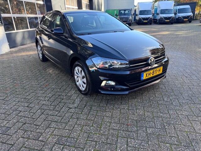 Volkswagen POLO 1.0 TSI Comfortline Automaat, Trekhaak Navigatie