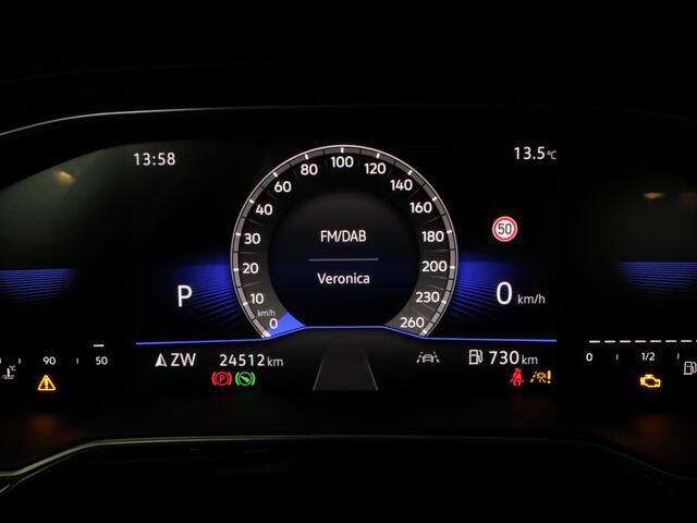 Volkswagen POLO 1.0 TSI R-Line 95 pk Automaat (DSG) | Verlengde garantie | Navigatie | Parkeersensoren | Achteruitrijcamera | Stoelverwarming | R-Line |