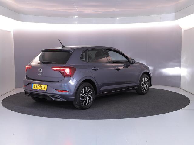 Volkswagen POLO 1.0 TSI Life Edition 95 pk | Verlengde garantie | Navigatie via App | Parkeersensoren achter | Achteruitrijcamera | Adaptieve cruise control |