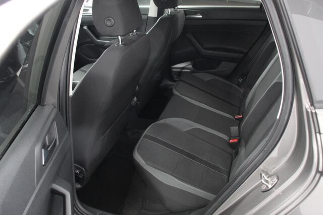 Volkswagen POLO 1.0 TSI 110pk DSG Highline Navigatie Apple Carplay/Android Auto Camera Parkeersensoren Adaptive Cruise Control