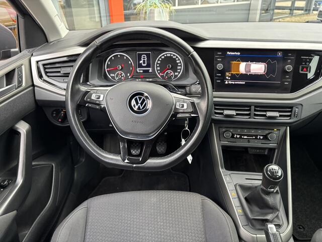 Volkswagen POLO 1.0 TSI Comfortline Business / Navi / Adaptive Cruise Control / Parkeer Sensoren Voor En Achter / Apple Carplay & Android Auto /
