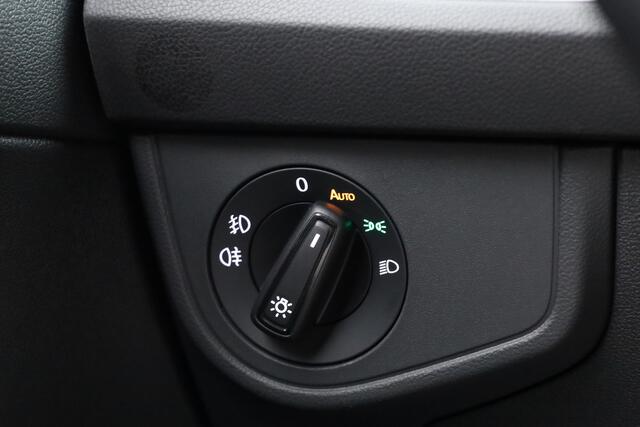 Volkswagen POLO 1.0 TSI R-Line DSG | Apple CarPlay | Camera | Keyless | IQ. Light | Stoelverw. | Adapt. Cruise