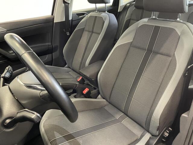 Volkswagen POLO 1.0 TSI Highline Navigatie Apple Carplay/Android Auto Adaptieve Cruise Control Lichtmetalen velgen Climate Control