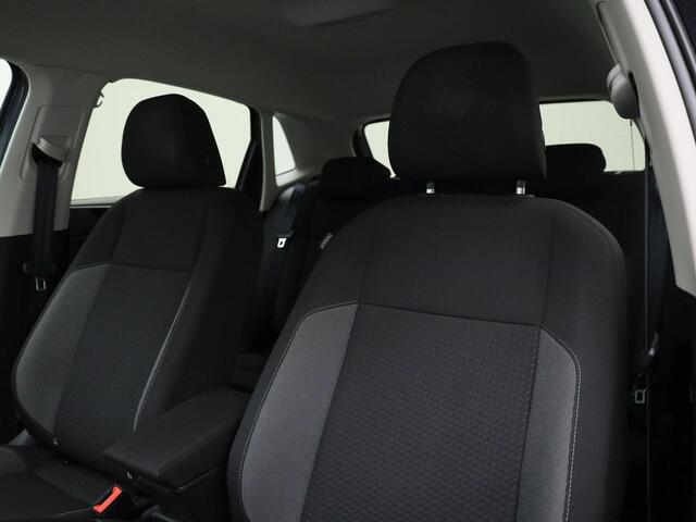 Volkswagen POLO 1.0TSI/95PK Life · Navigatie · Parkeersensoren · Apple/Android · Garantie tot februari 2027 of 100000km.