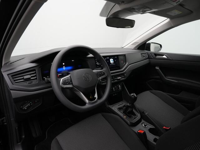 Volkswagen POLO 1.0 TSI 95 pk | Parkeersensoren voor/achter | DAB | Cruise Control