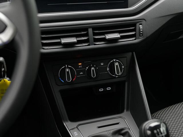 Volkswagen POLO 1.0 TSI 95 pk | Parkeersensoren voor/achter | DAB | Cruise Control