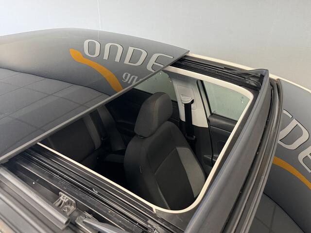 Volkswagen POLO 1.0 Panoramadak/Navi/Parkeersensoren