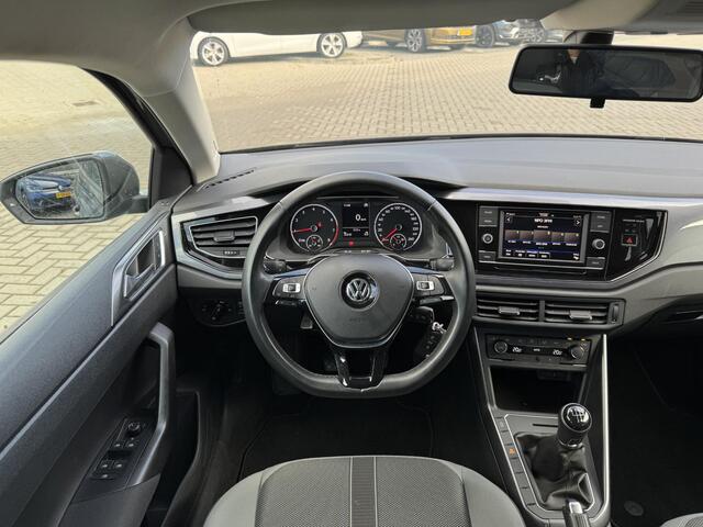 Volkswagen POLO 1.0 TSi Highline | Climatronic | Adaptive Cruise | LED Dagrijverlichting | Sportstoelen | 16 Inch | 25.309 Km!!