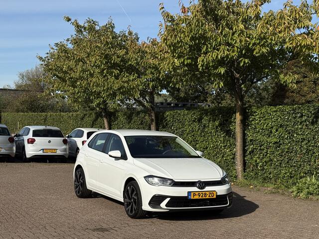 Volkswagen POLO 1.0 TSI Polo nieuw model. NAP-1e eigenaar-Garantie