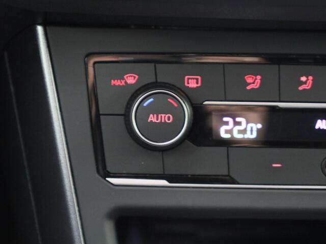 Volkswagen POLO 1.0TSI/110PK Highline DSG · Panoramadak · Apple/Android · Camera + Parkeersensoren