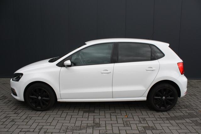 Volkswagen POLO 1.2 TSI Comfortline Connected Series - NAVIGATIE - PDC - CRUISE CONTROL