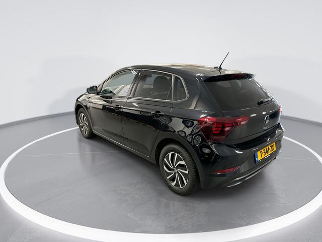 Volkswagen POLO 1.0 TSI Life · Apple/Android Car Play · Navigatie · Getint Glas · Draadloze Oplader · 15'' Inch · Garantie t/m 27-10-2027 of 100.000km
