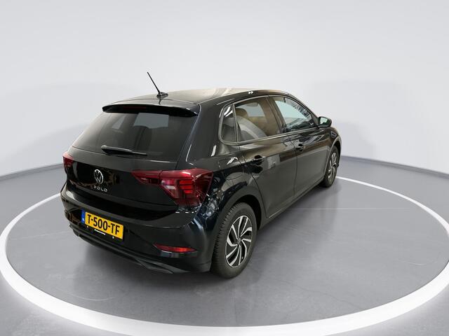 Volkswagen POLO 1.0 TSI 95pk Life · Airco · P-Sensoren · Apple/Android Car Play · Getint Glas · ACC · 15'' Inch · Garantie t/m 18-09-2027 of 100.000km