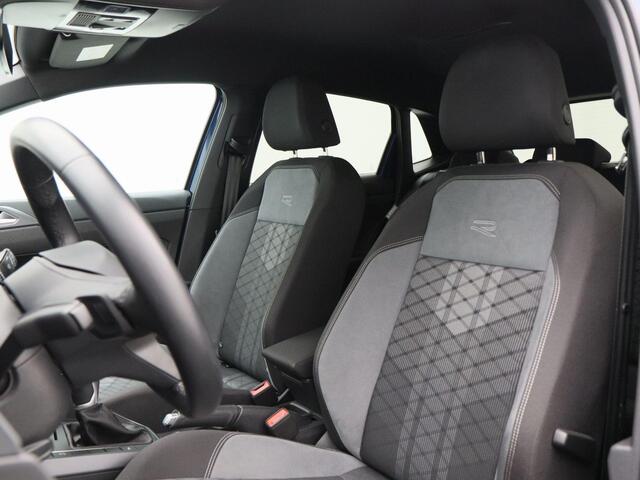 Volkswagen POLO 1.0 TSi 110 Pk Automaat R-Line | Adaptive Cruise | Privacy Glass | CarPlay | Bluetooth | 16 Inch | 18.544 Km!!