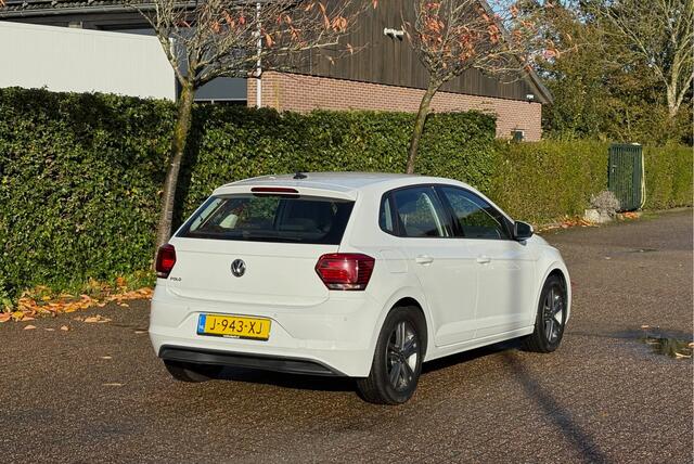 Volkswagen POLO 96 PK TSI virtueel cockpit camera pdc NAP 1e eigenaar