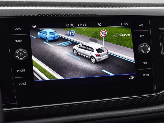 Volkswagen POLO 1.0 TSI 95pk Life · Apple/Android Car Play · Camera · Stoelverwarming · Airco · Navigatie · Keyless · 15'' Inch · Garantie t/m 11-09-2027 of 100.000km