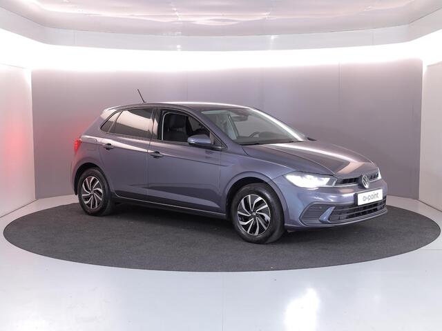 Volkswagen POLO 1.0 TSI Life Edition 95 pk | Verlengde garantie | Navigatie via App | Parkeersensoren achter | Achteruitrijcamera | Autom. airco | LED koplampen |
