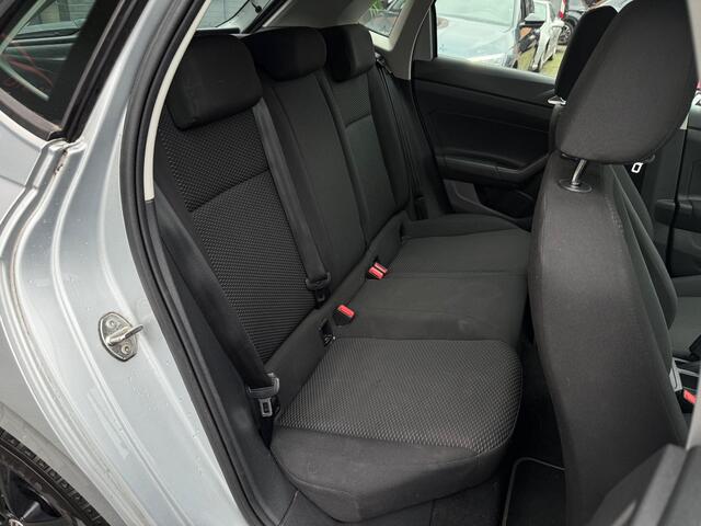 Volkswagen POLO 1.0 MPI Trendline Airco Bluetooth LMV