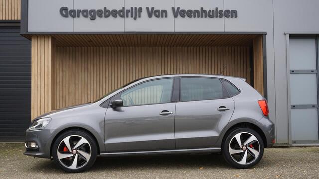 Volkswagen POLO 1.0 TSI 110pk Highline 5Drs Navi 17inch LM GTI Clima Cruise Control *Zeer Nette Polo* 108198km!