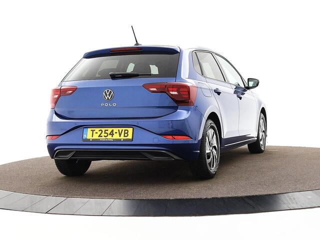 Volkswagen POLO 1.0 TSI 95pk Life · Apple/Android Car Play · P-Sensoren · Getint Glas · Airco · 15'' Inch · Garantie t/m 11-09-2027 of 100.000km