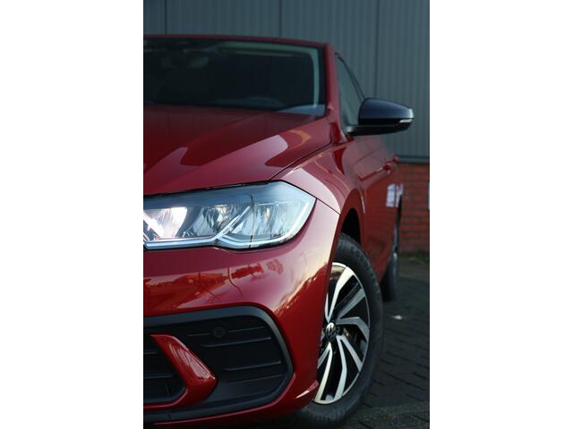 Volkswagen POLO 1.0 TSI highline automaat | IQ drive | ACC