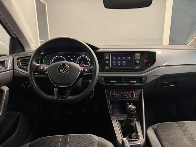 Volkswagen POLO 1.0 Panoramdak/Parkeersensoren/Stoelverwarming